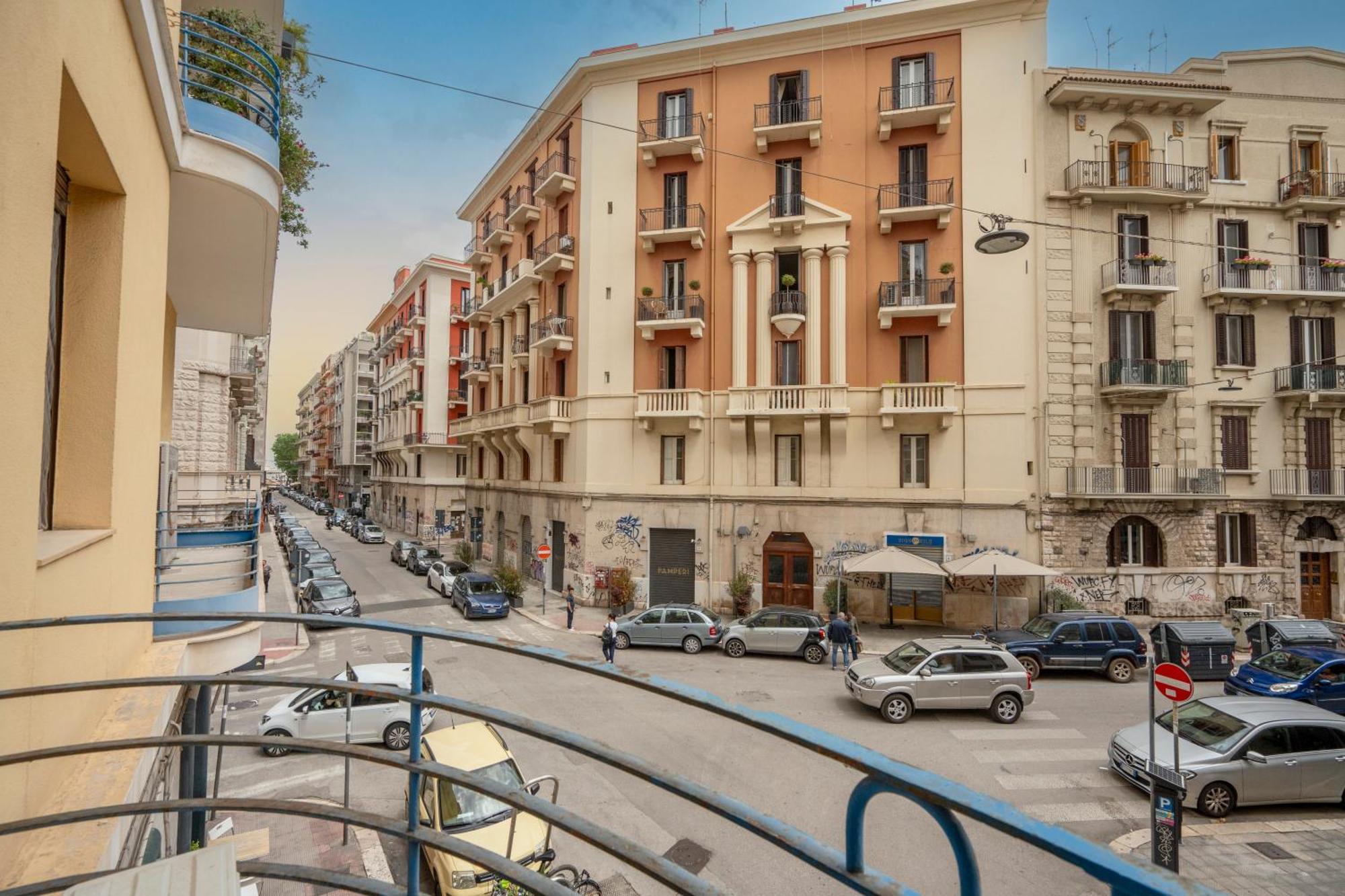 Zaum House, Quartiere Umbertino. 120 Mq Lejlighed Bari Eksteriør billede
